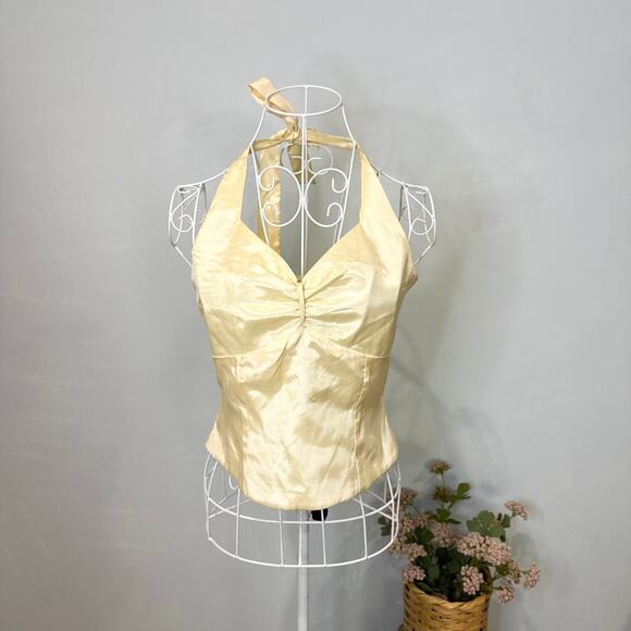 Stunning vintage 60s butter yellow/ cream victorian/edwardian halter top - Picture 2 of 7